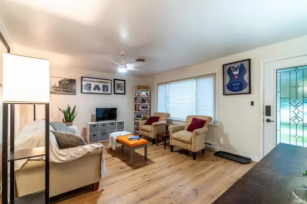 Fort Wayne, IN 46835,6616 Arnel Avenue