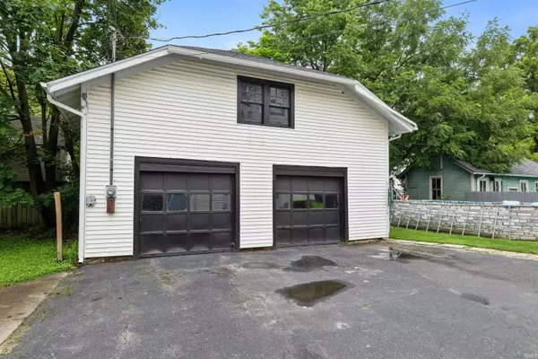 Huntington, IN 46750-2204,1250 Byron Street