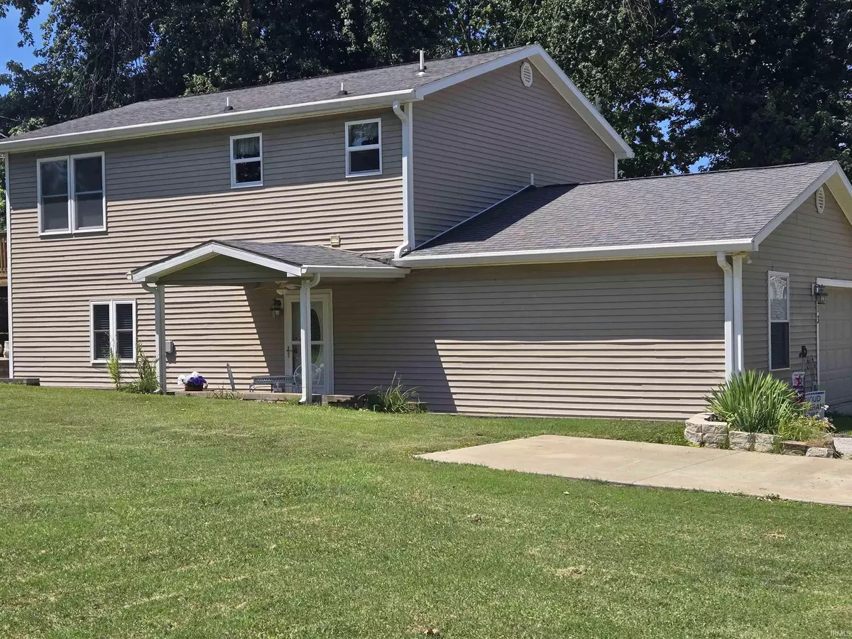 Boonville, IN 47601,413 E Division Street