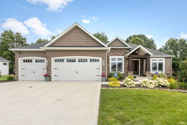 54706 Columbia Bay Drive, Osceola, IN 46561-8794