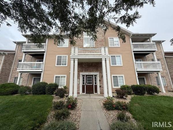6519 Jade Stream Court #310, Indianapolis, IN 46237-3081