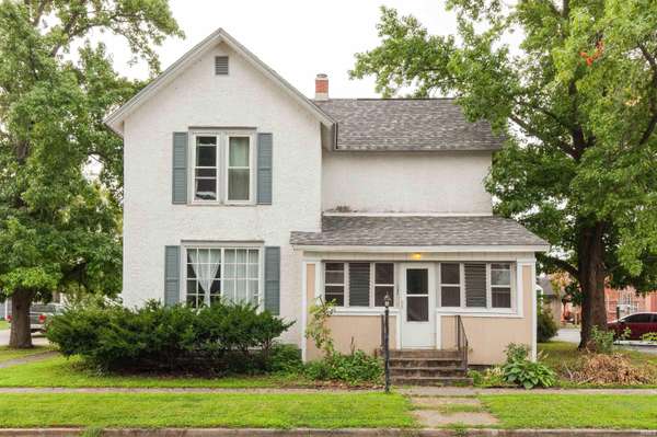 125 E Johnson Street, Wolcott, IN 47995
