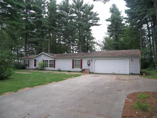 Warsaw, IN 46582,2631 E Pine Drive