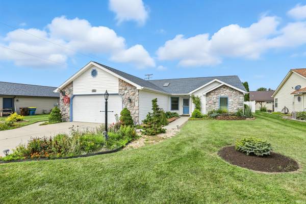 1303 Virginia Lane, Auburn, IN 46706