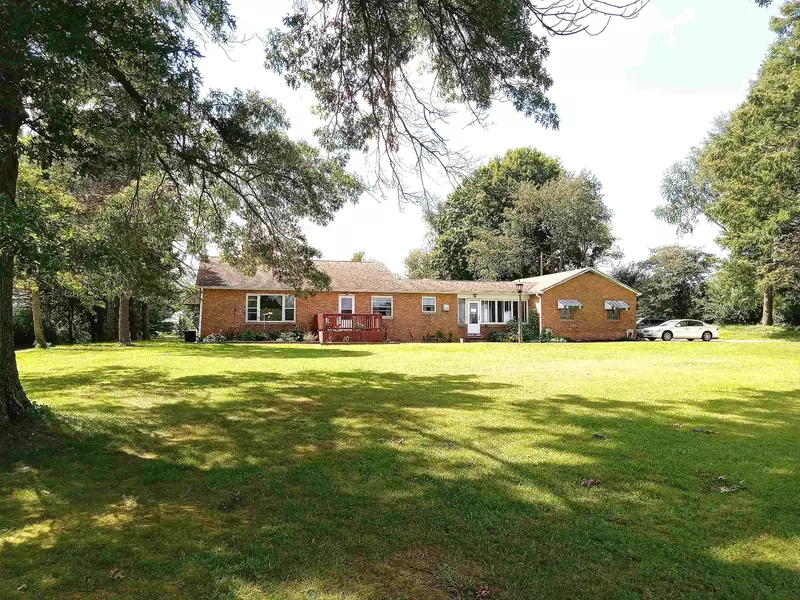 64545 MIAMI Road, Bremen, IN 46506