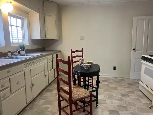 Peru, IN 46970,152 E 2nd