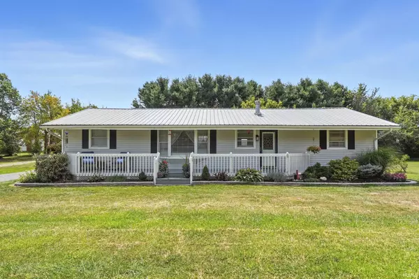 1135 E Feather Valley Road, Fremont, IN 46737