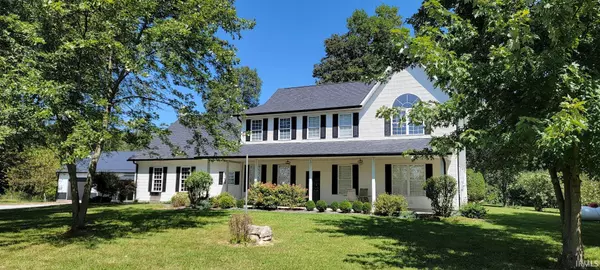 2222 Vfw Road, Mitchell, IN 47446-6319