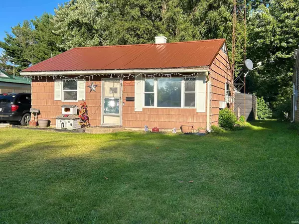 1709 Monroe Street, Rochester, IN 46975