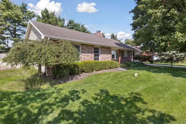 Mishawaka, IN 46545,11591 Black friars Lane