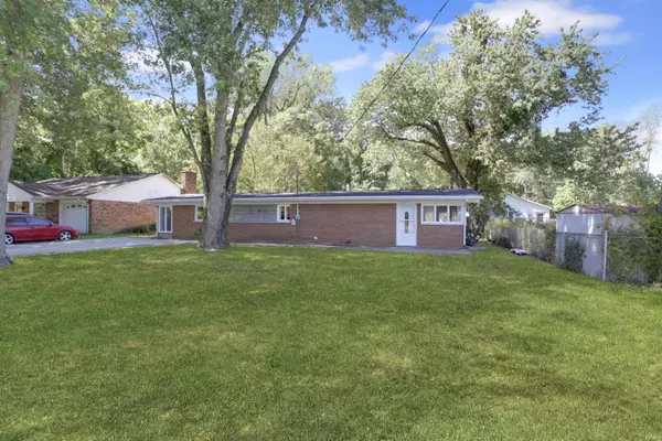 5833 Lenbeck Road, Newburgh, IN 47630