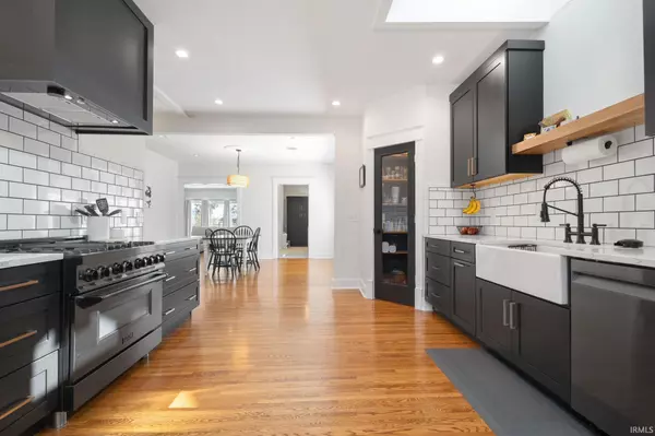 Elkhart, IN 46514,1502 Greenleaf Boulevard