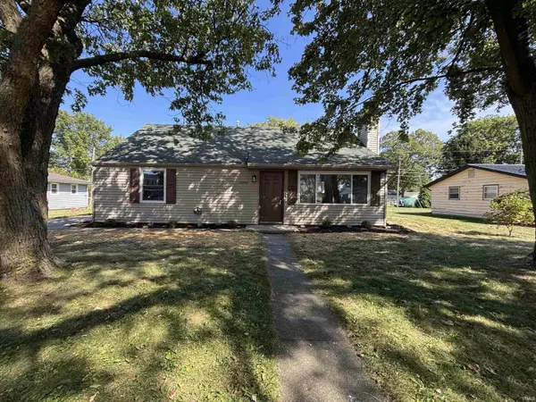 13542 Fairview Drive, Grabill, IN 46741