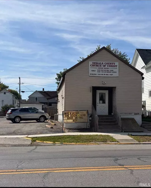 700 S Randolph Street, Garrett, IN 46738