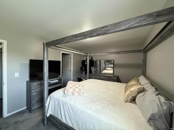 Avilla, IN 46710,409 Chiswell Run