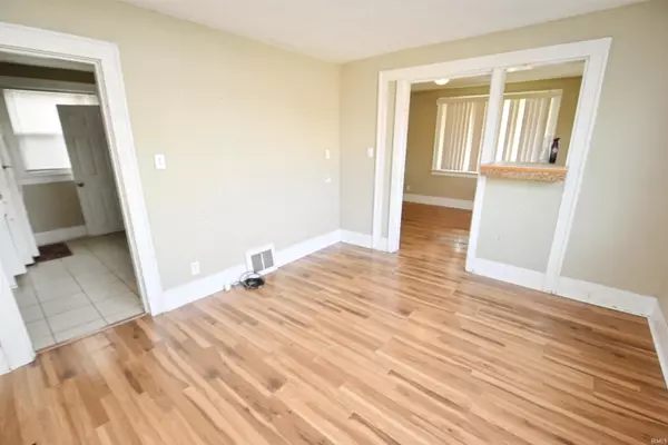 South Bend, IN 46614-1157,111 E Eckman Street