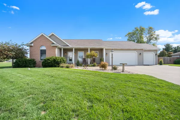 Warsaw, IN 46582,3320 N Royal Oak Court