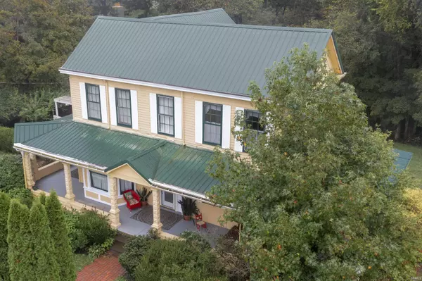 7251 Lotticks Corner Road,  Elizabeth,  IN 47117