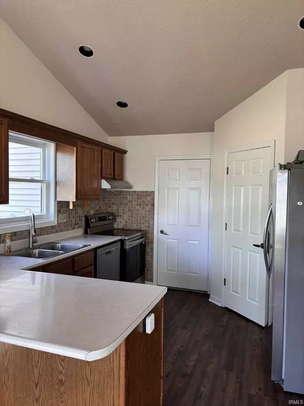 Auburn, IN 46706,1203 Elm Street