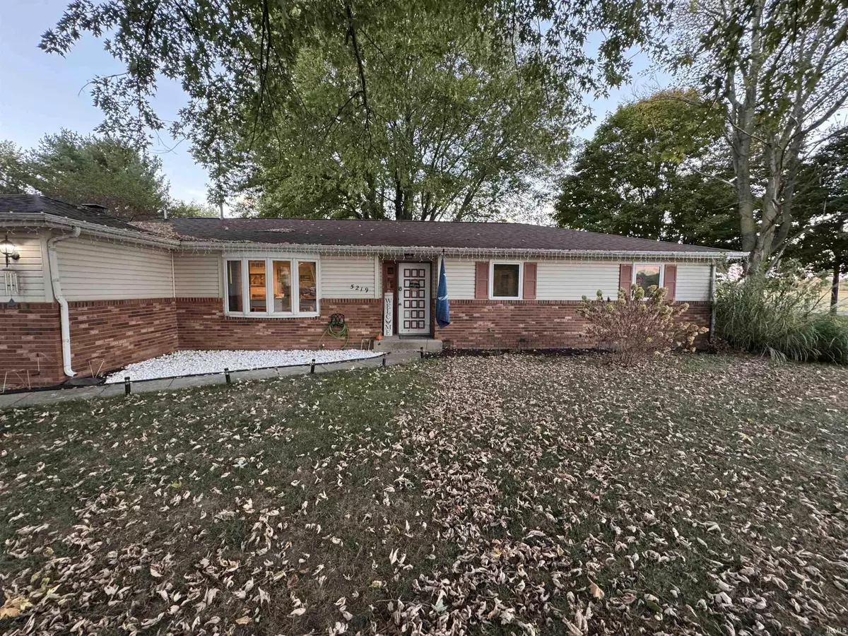 Logansport, IN 46947,5219 E Northcrest Dr. Corner