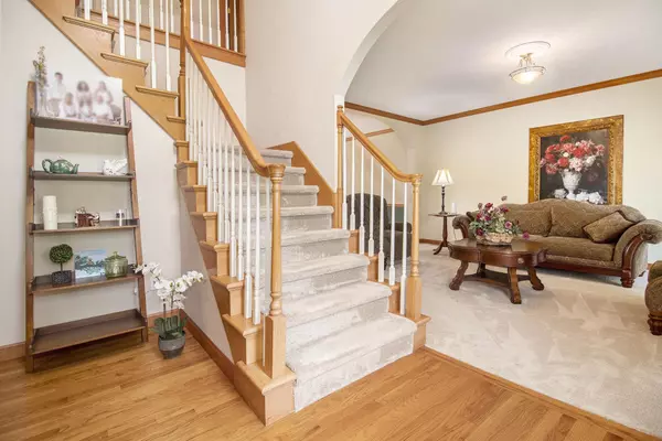 Granger, IN 46530,14202 Stonehurst Court