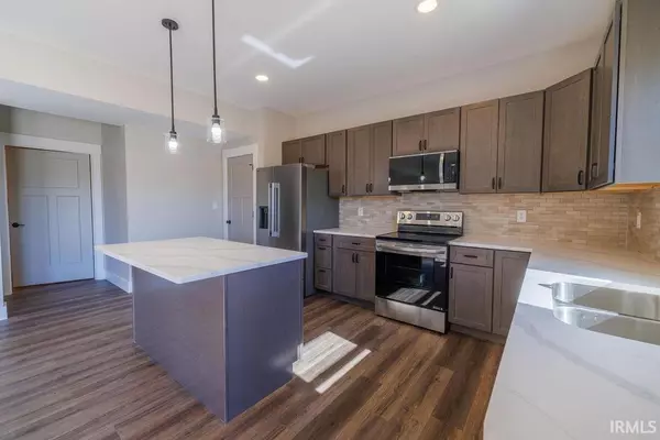 Spencer, IN 47460,108 Pin Oak Road