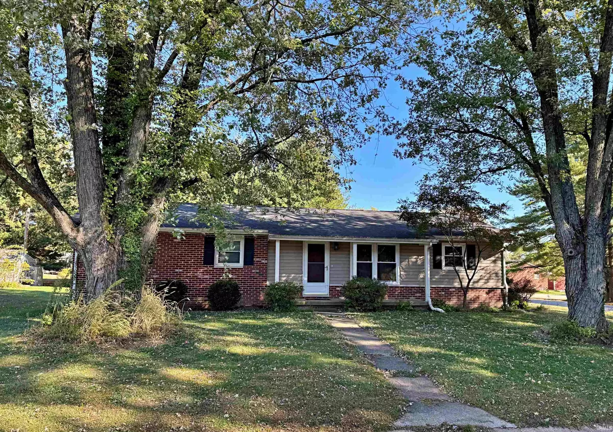 Washington, IN 47501,1816 Woodlawn Drive