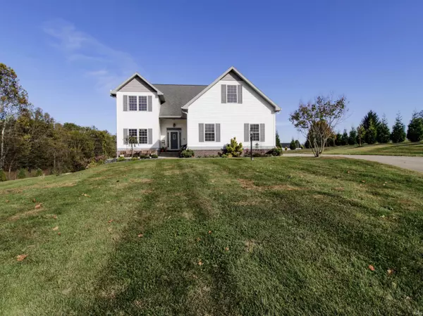 112 Windridge Circle, Bedford, IN 47421