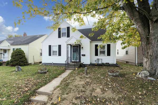 2225 W 8th Street, Muncie, IN 47302