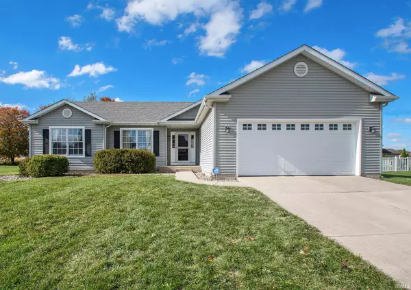 51175 Kendallwood Drive, Granger, IN 46530-4885