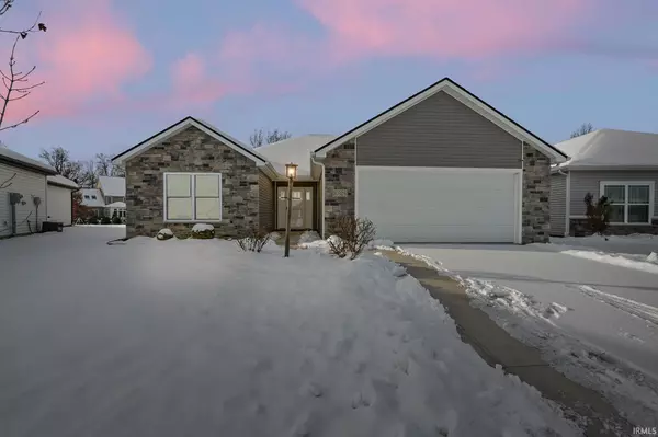 10328 Fieldlight Boulevard, Fort Wayne, IN 46835-9287