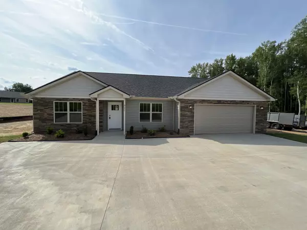 327 McSwain Rd, Chesnee, SC 29323