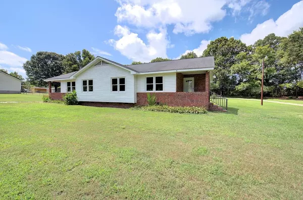 Woodruff, SC 29388,109 Joshua Road