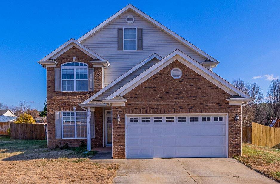 313 Caxton Farms Ct, Inman, SC 29349