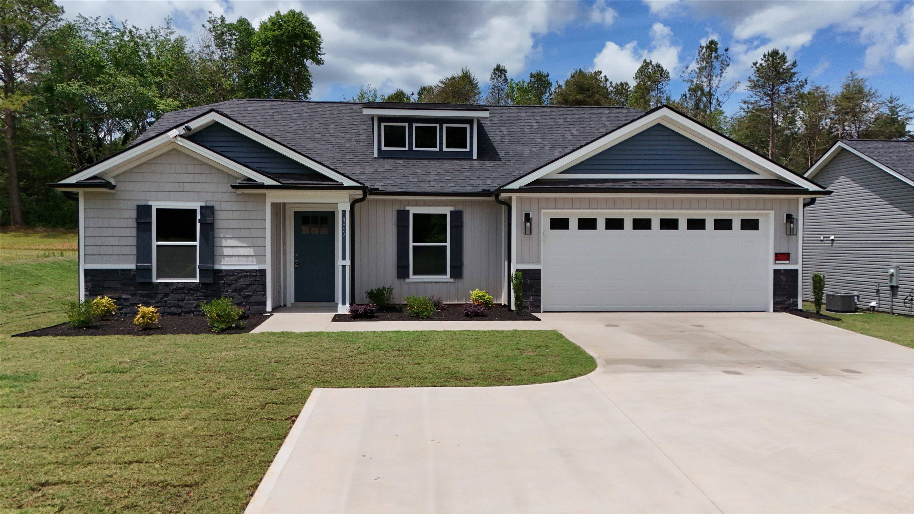 1306 Fairview Road, Gaffney, SC 29341