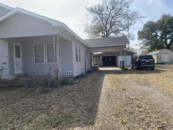 Vinton, LA 70668,1021 Goodwin St