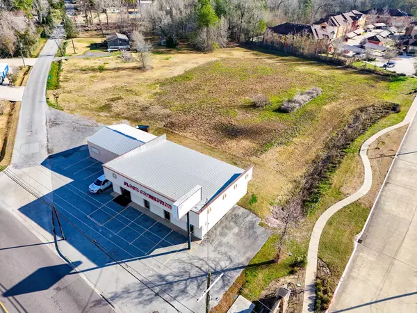 2390 N Main, Vidor, TX 77662