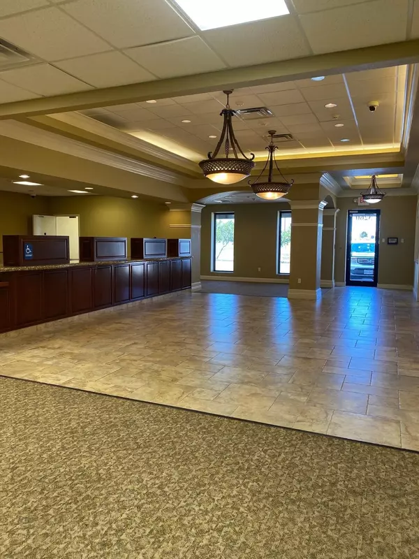 Port Arthur, TX 77642,3260 CENTRAL MALL DR #VENETIAN SQUARE