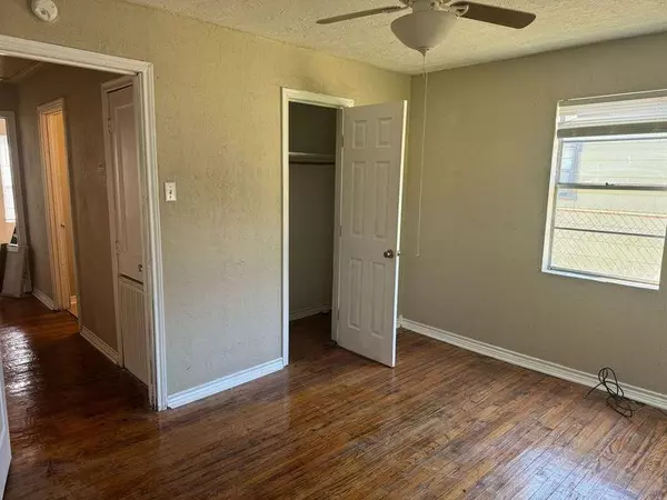 Port Arthur, TX 77640,1849 19th Street