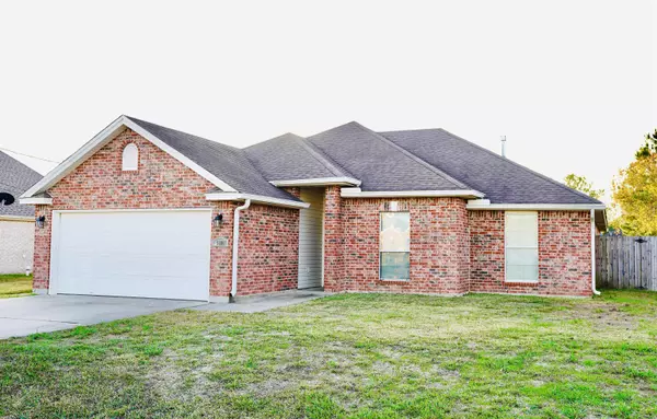 5860 Perrell Lane, Lumberton, TX 77657