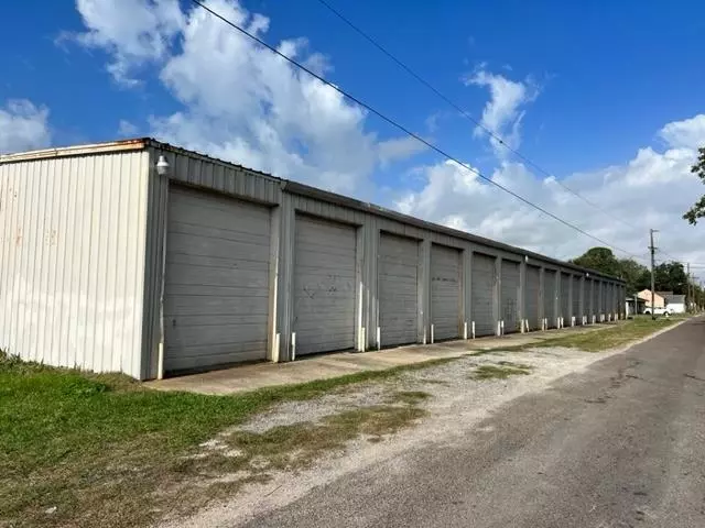 Port Arthur, TX 77642,3851 11th Avenue