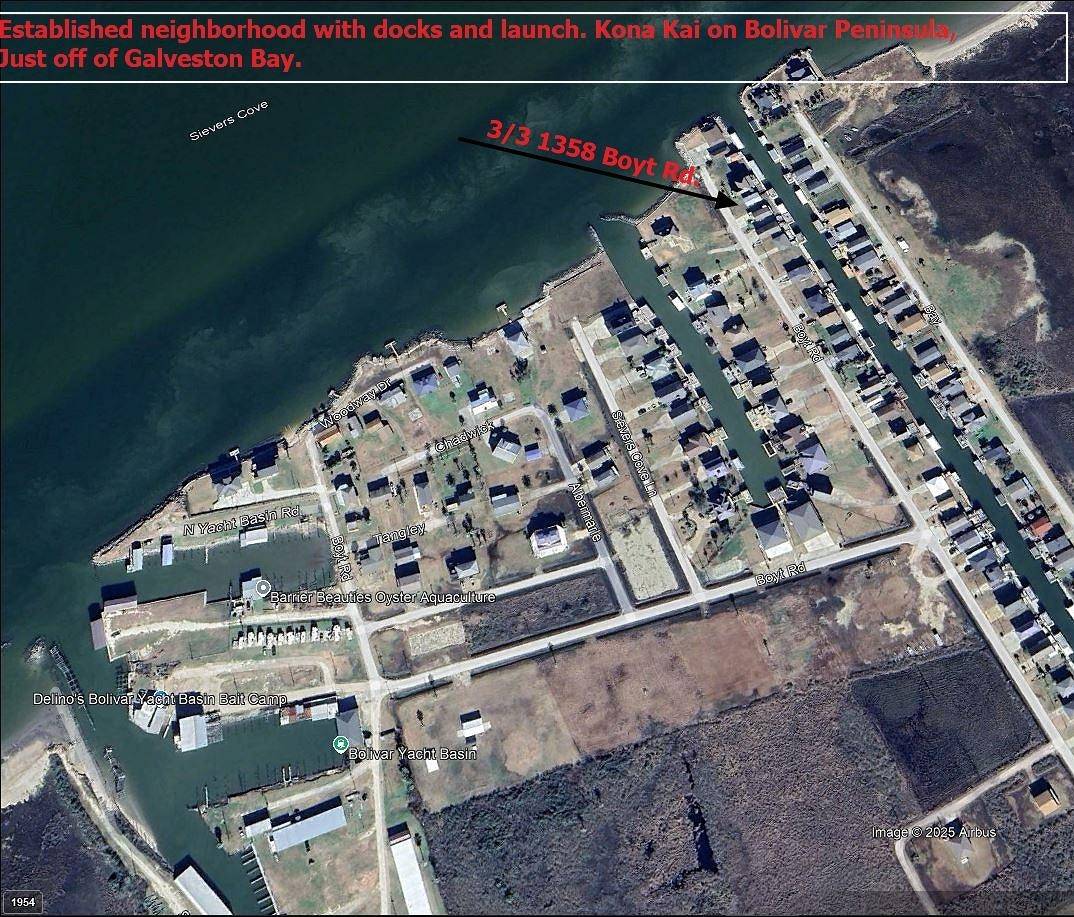 1358 Boyt Rd, Crystal Beach, TX 77650