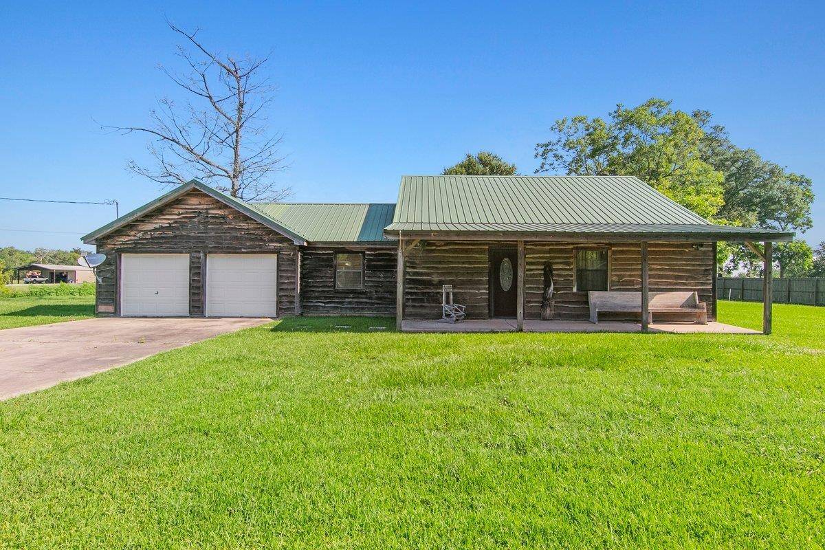 Orange, TX 77630,3201 Patillo #Can be a 3 bedroom
