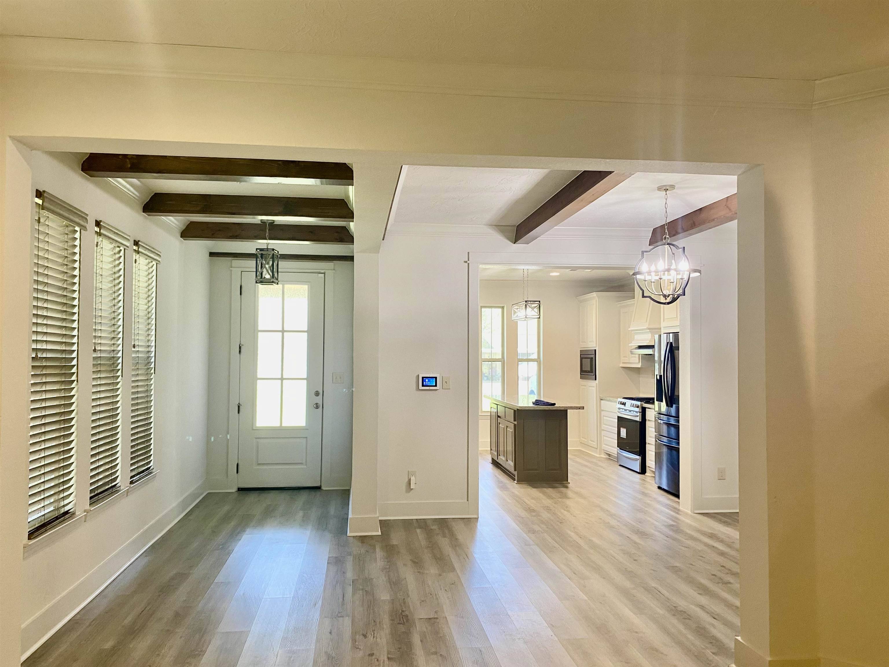 Beaumont, TX 77707,2660 Sandlin St