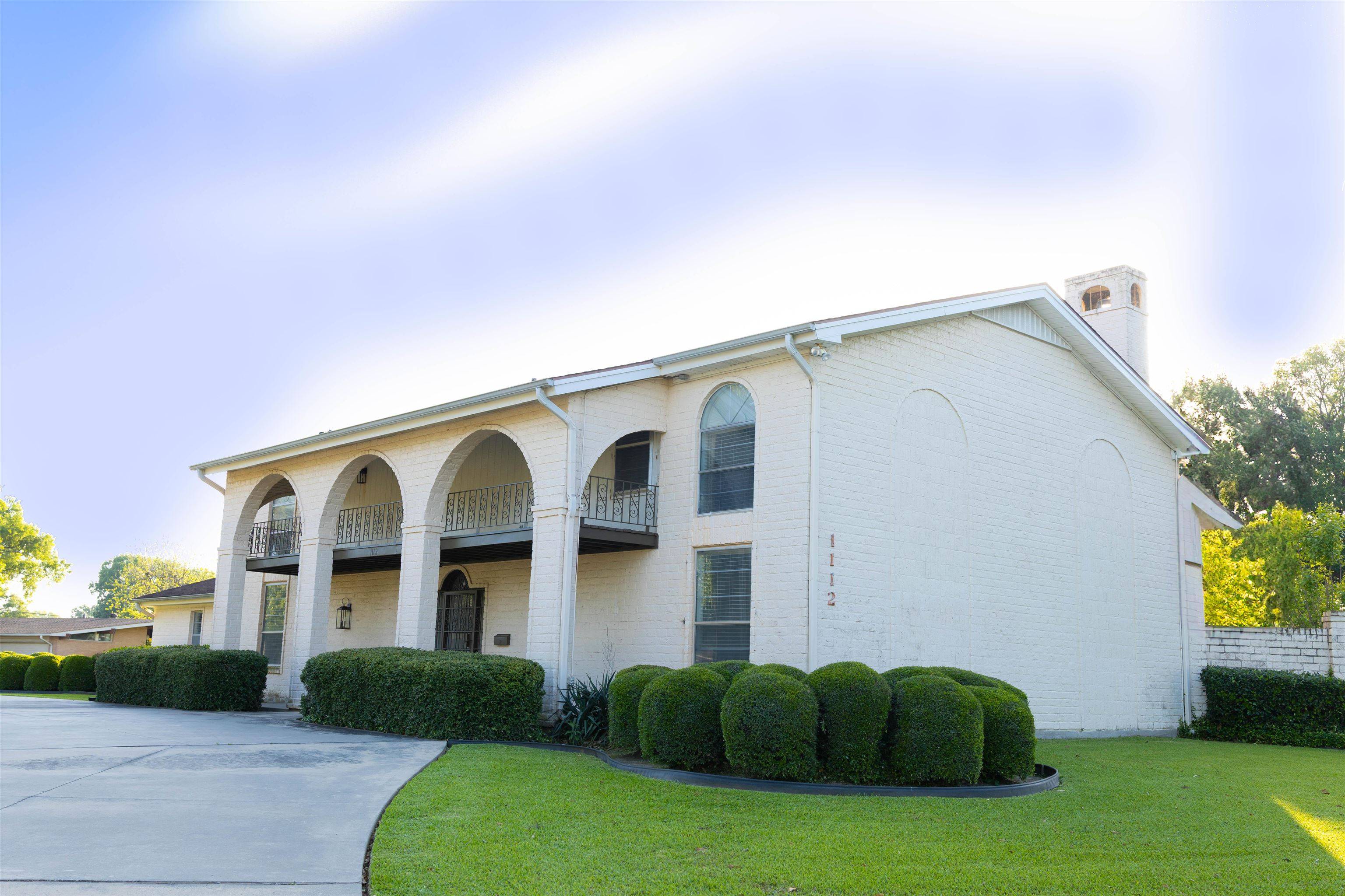 Nederland, TX 77627,1112 Shaw Dr