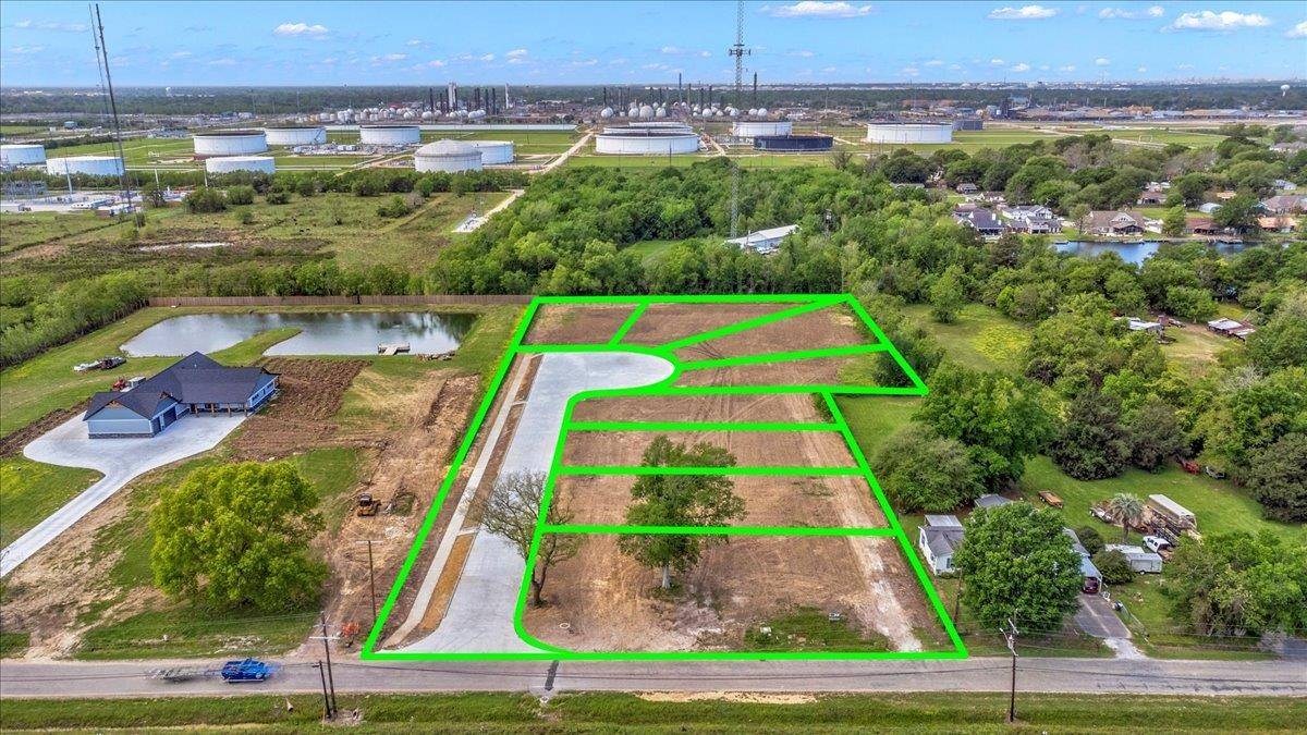 Port Neches, TX 77651,1130 Mandarin Lane