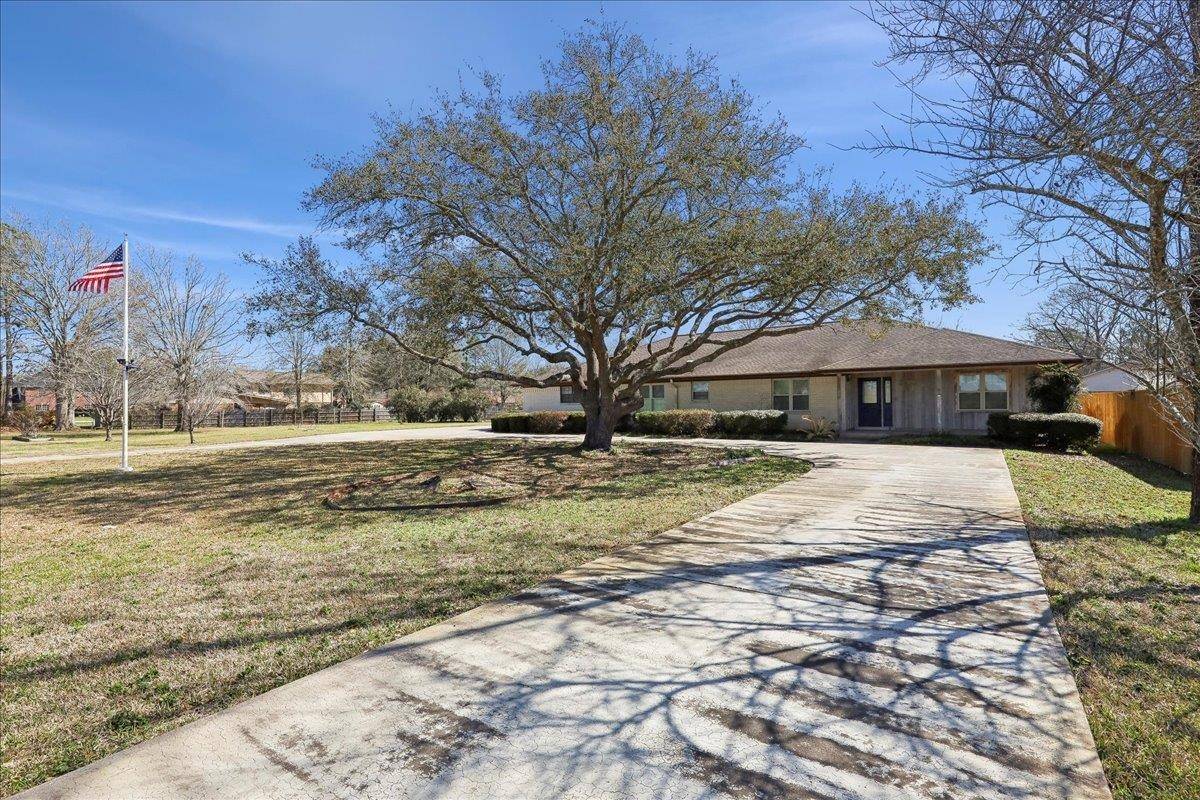 Beaumont, TX 77708-2930,7240 Plant Rd.