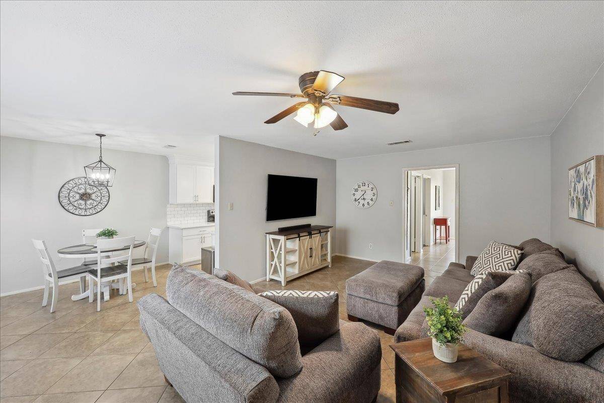 Beaumont, TX 77706,1047 Park Meadow Dr