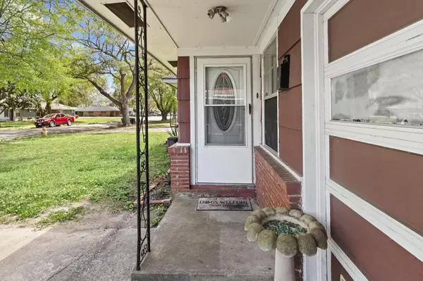 Port Arthur, TX 77642-4128,3721 Avalon