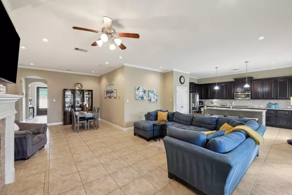 Lumberton, TX 77657,105 KING PALMS WAY